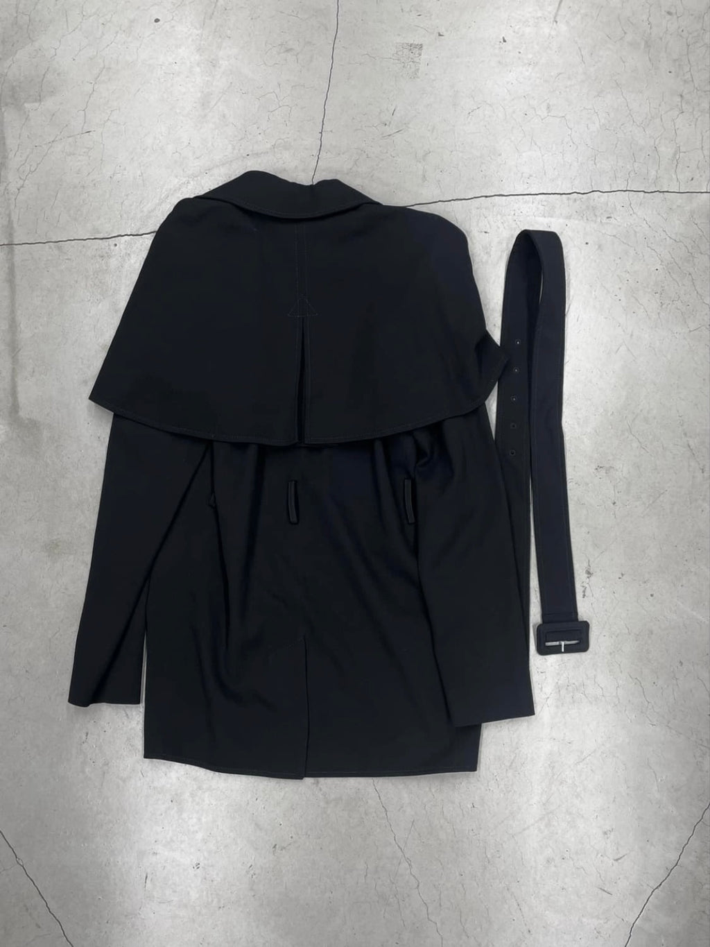 Masion Margiela FW09 Cape Jacket (40)
