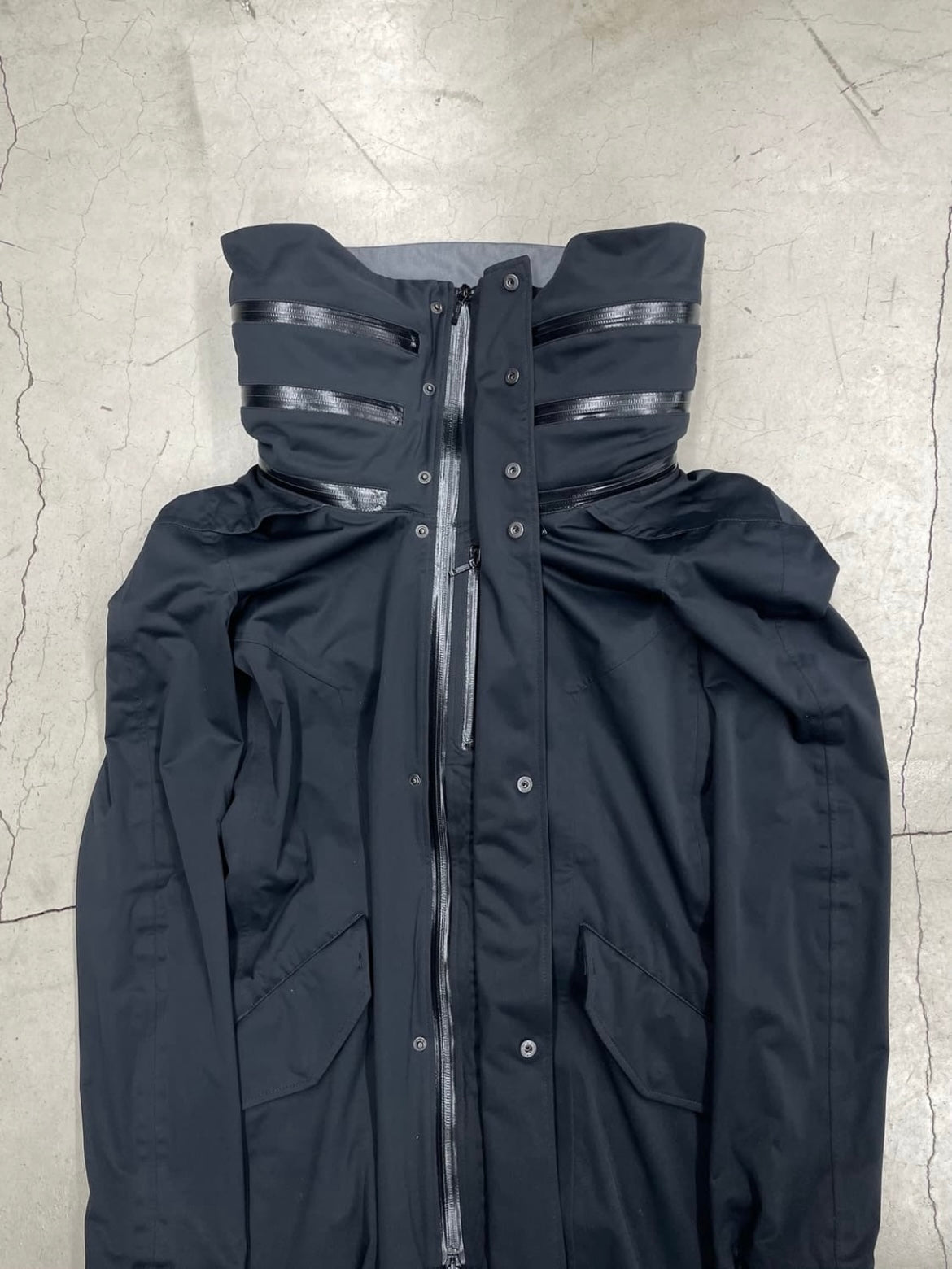 Sistere High Neck Jacket