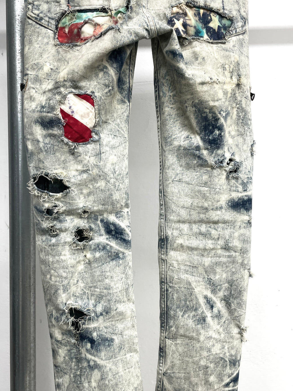 L.G.B. American Flag Washed Wolf Cut pant