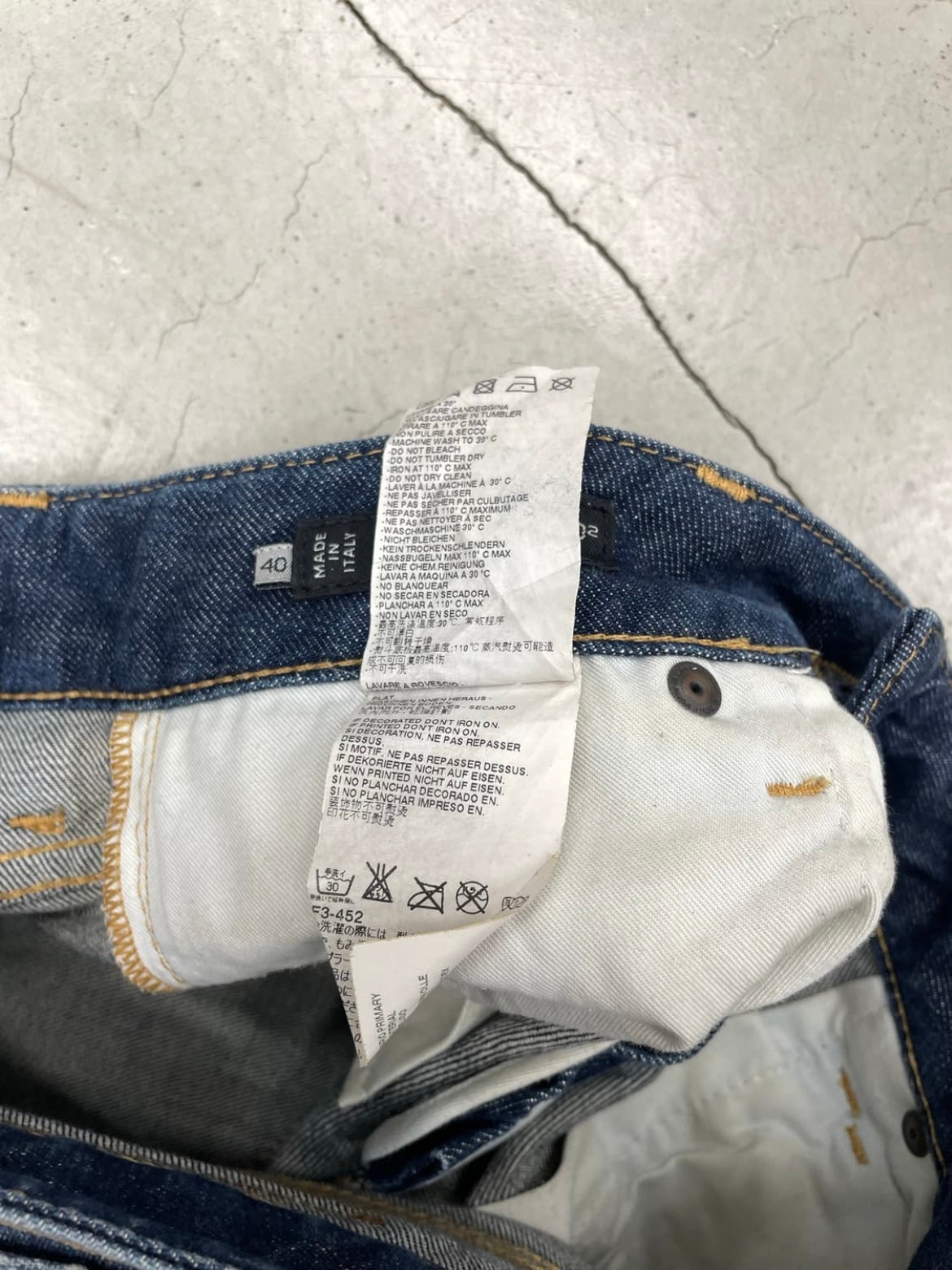 Dsquared2 zipper detail pant (40)