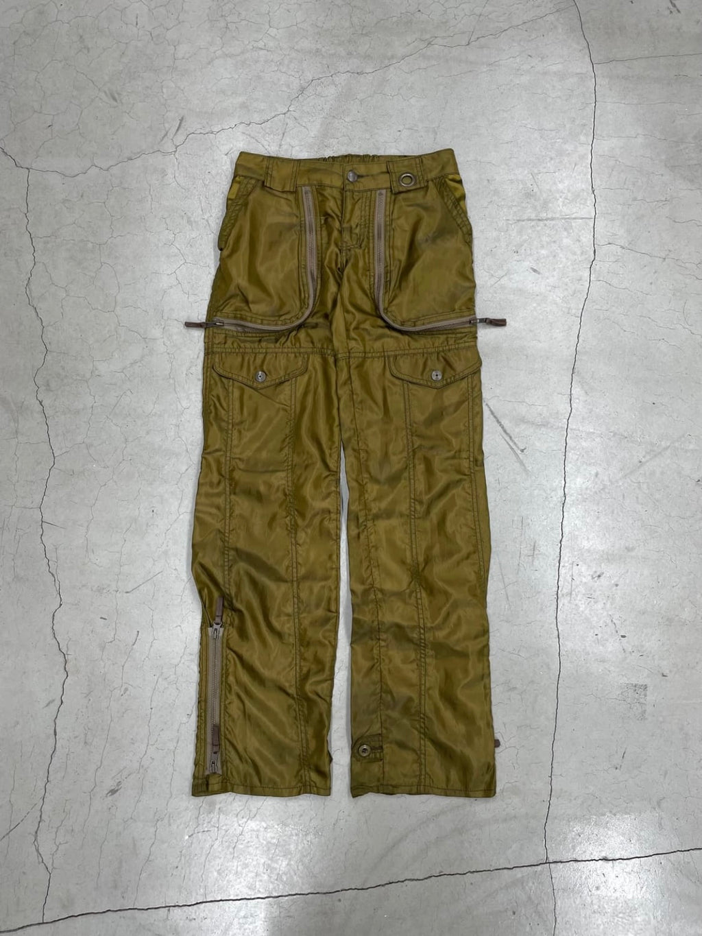 L.G.B. ZIPPER EMBELLISHED PANTS (XS)