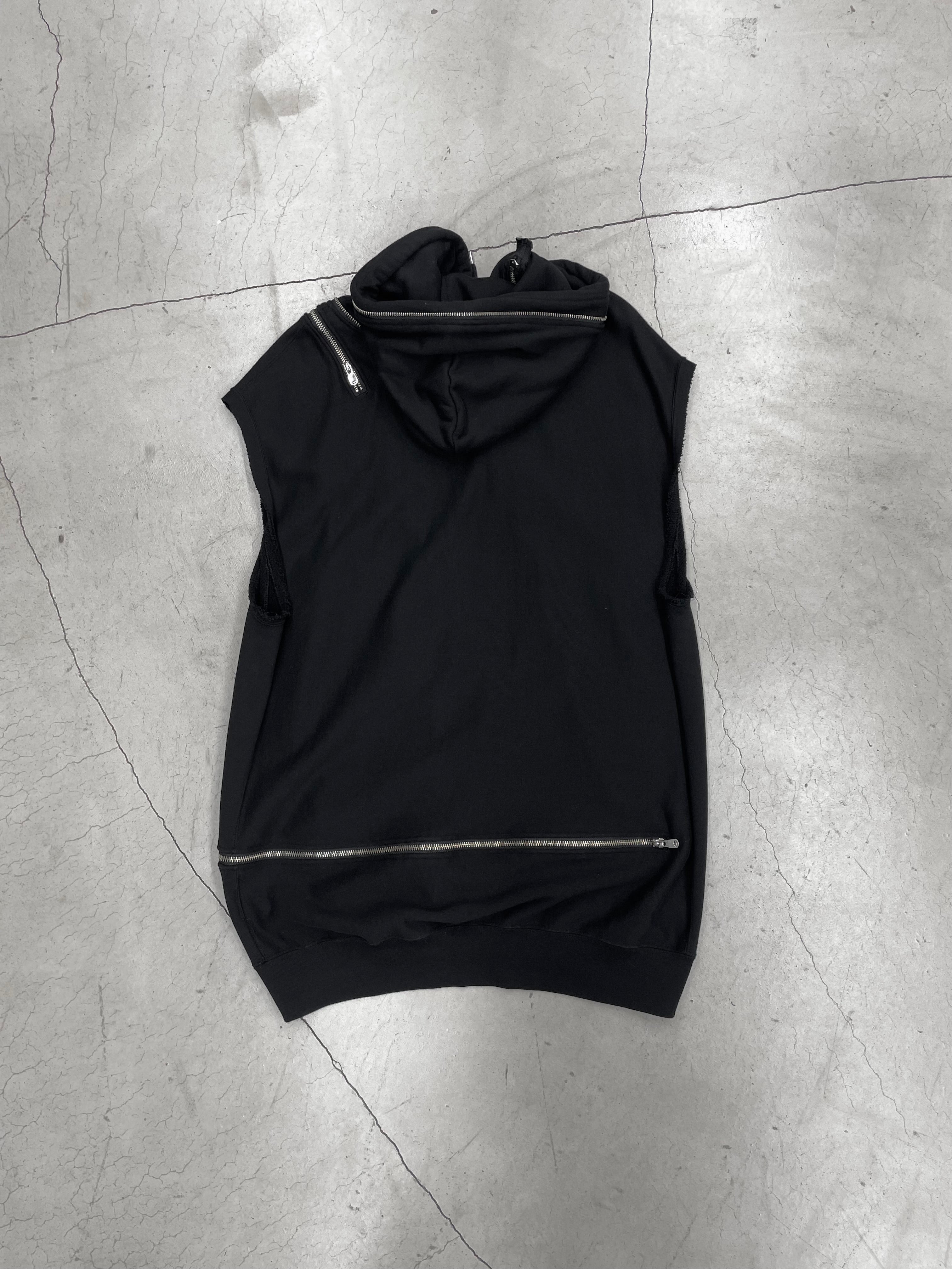 Takahiromiyashita The Soloist Bondage Hoodie Vest (46)