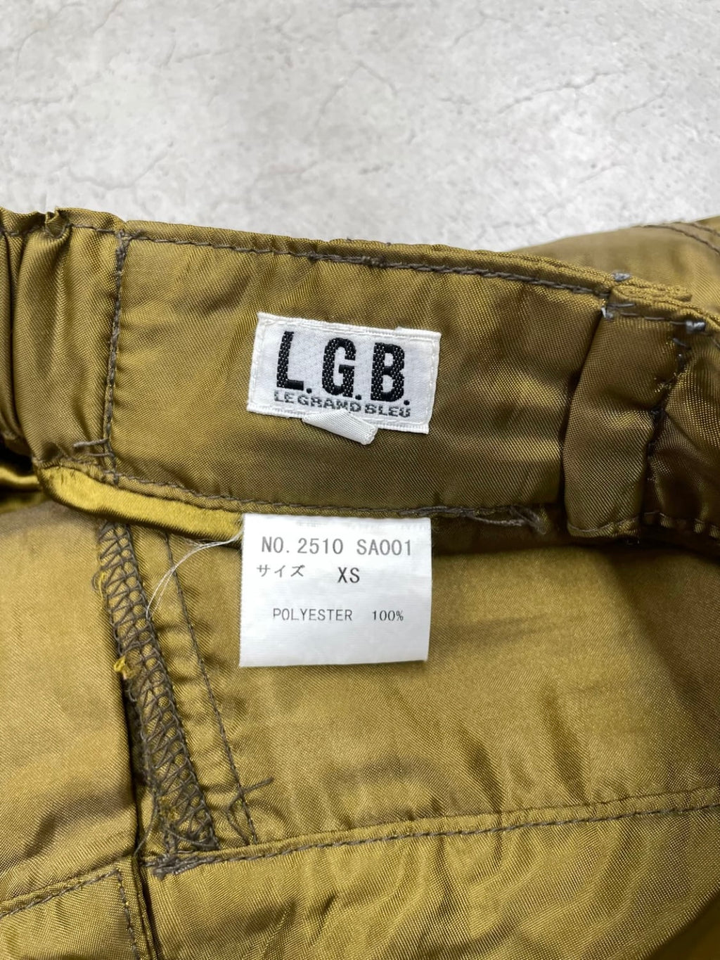 L.G.B. ZIPPER EMBELLISHED PANTS (XS)