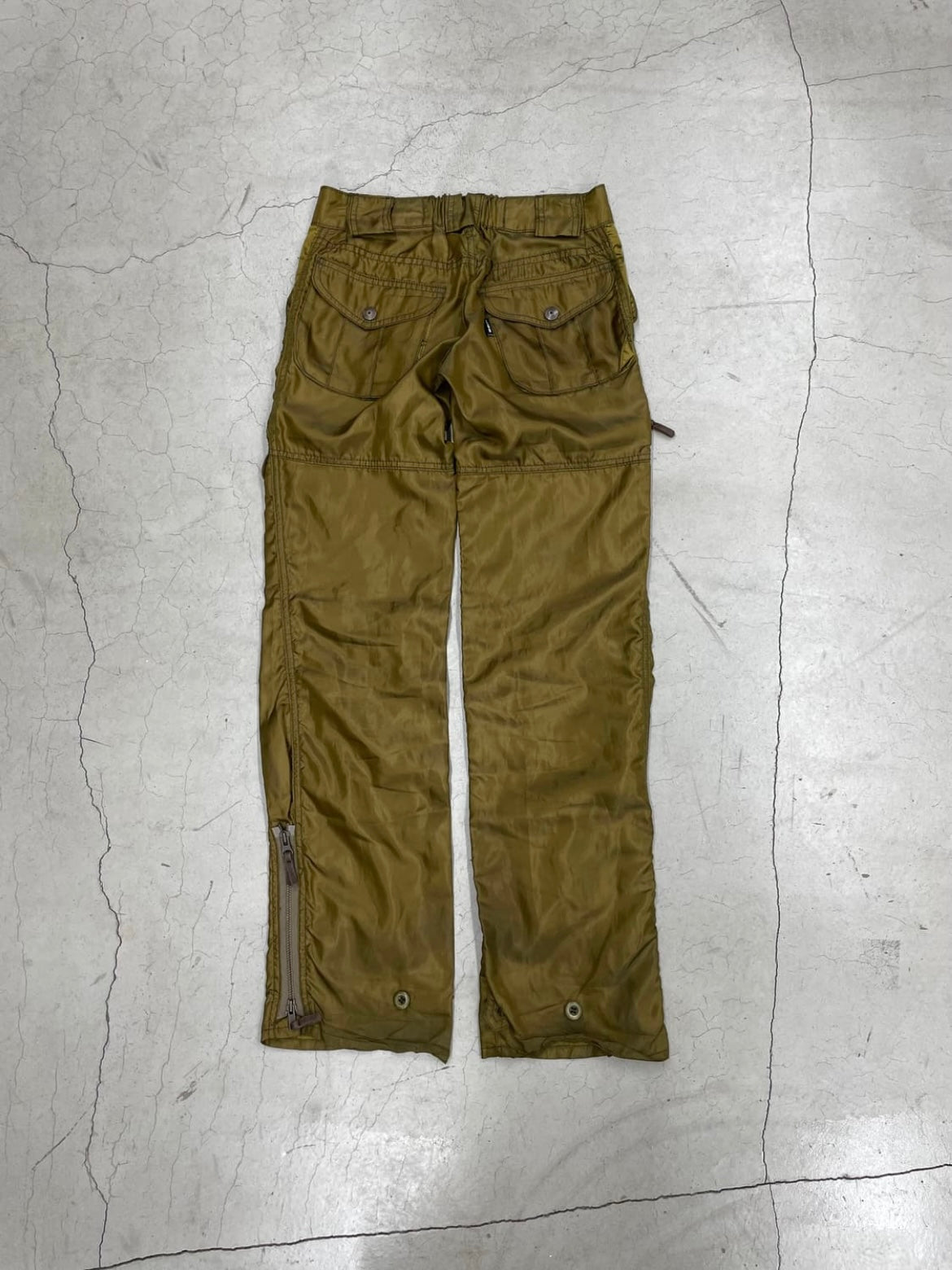 L.G.B. ZIPPER EMBELLISHED PANTS (XS)